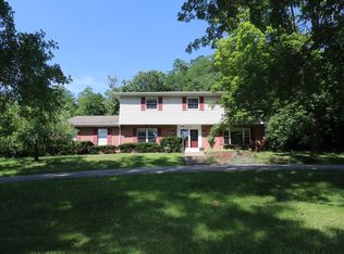 2460 Larkfield Dr, Cincinnati, OH 45237