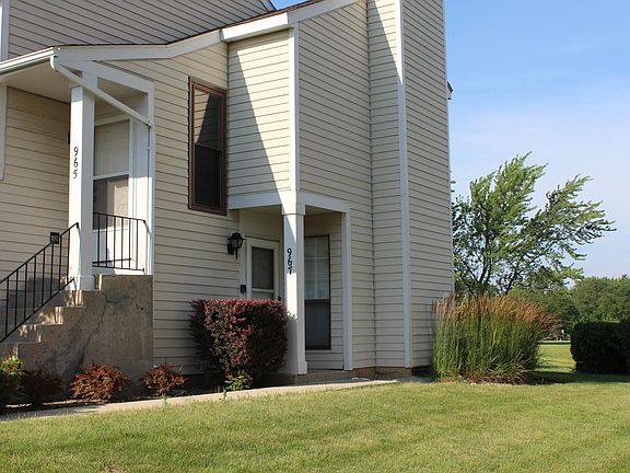 2nd image of 967 Brunswick Cir