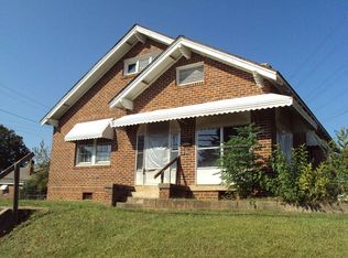 102 Kirksey Dr W, Greenwood, SC 29646
