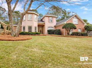 120 Clubhouse Dr, Fairhope, AL 36532