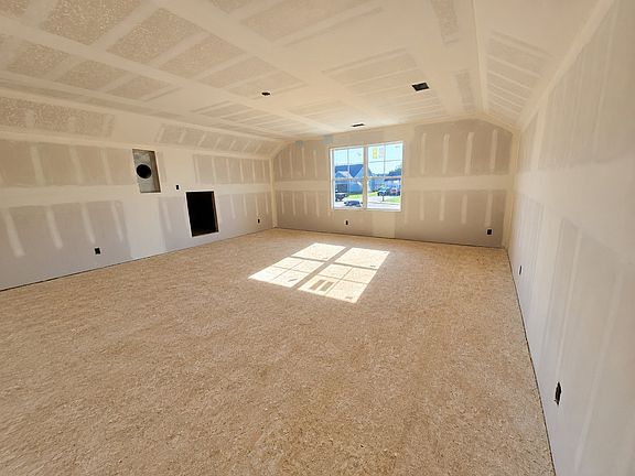 5th image of 43 Echo Rdg Lot 43