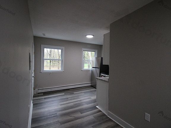 Hallway to Kitchen