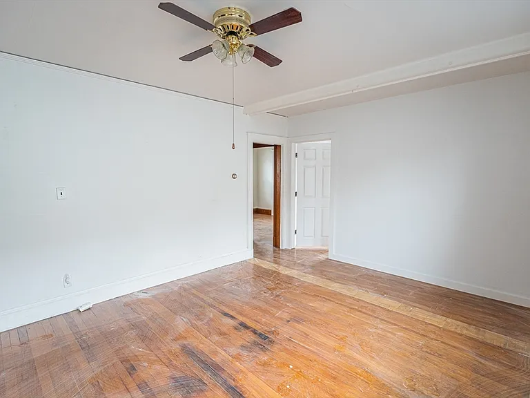 130 Francis St #2 — Photo 9