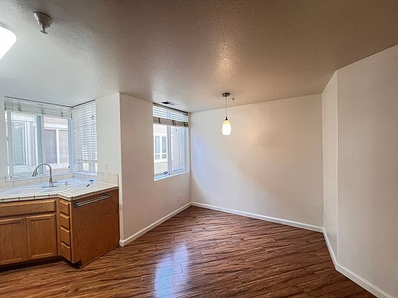 5th image of 478 White Chapel Ave
