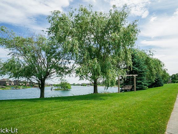 5th image of 24215 S Sunset Lakes Dr