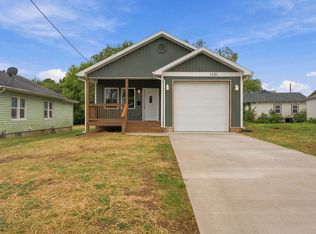 1451 N Rogers Ave, Springfield, MO 65802
