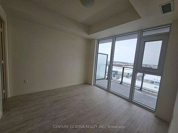 5th image of 8960 Jane St #1108
