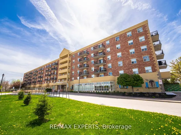 7373 Martin Grove Rd #309, Vaughan, ON L4L 9K1