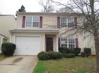 7519 Lady Liberty Ln, Charlotte, NC 28217