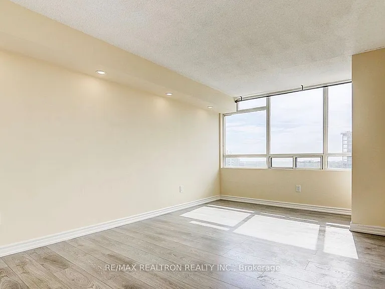 3050 Ellesmere Rd #1701 — Photo 11