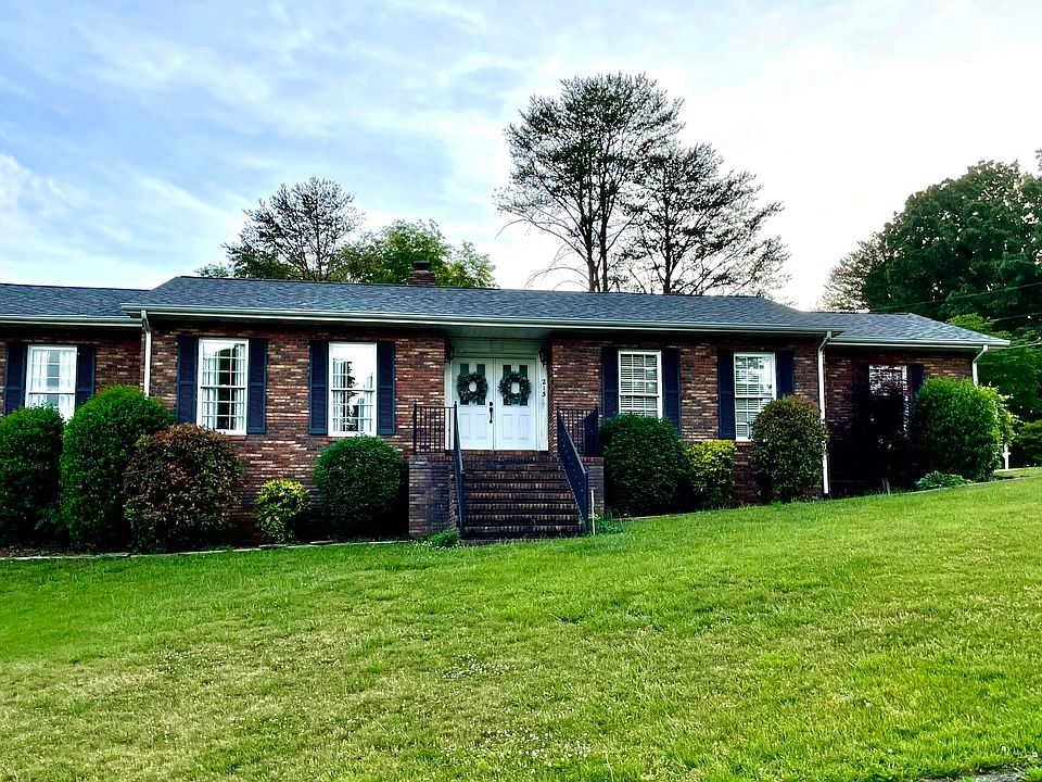 213 Armstrong Dr, Church Hill, TN 37642 Zillow
