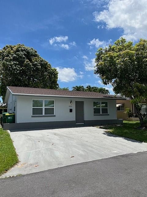 1st image of 4806 NW 48th Avenue