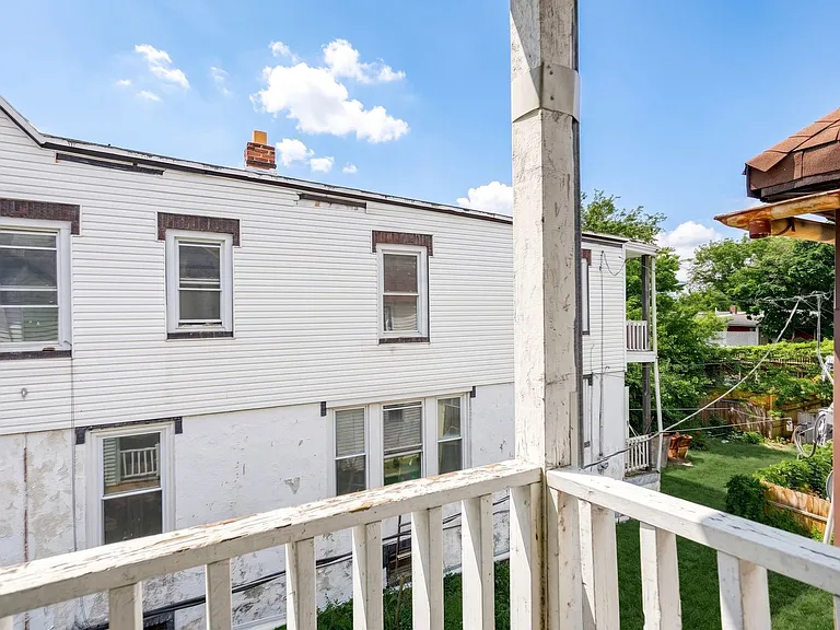 339 Emerald St — Photo 17