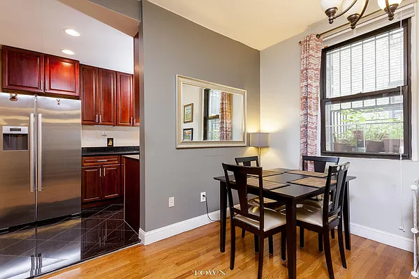 Rented by Town Residential | media 18