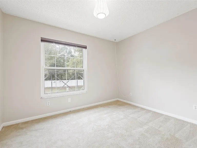 5902 Stratton Park Dr — Photo 12
