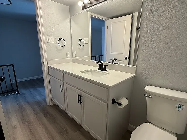 4004 Scruggs Dr — Photo 12
