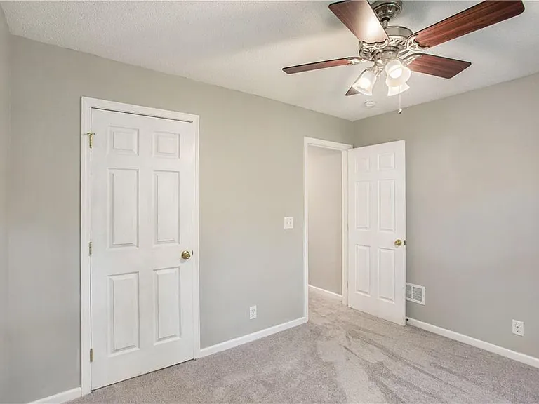 12820 S Blackfoot Dr — Photo 15