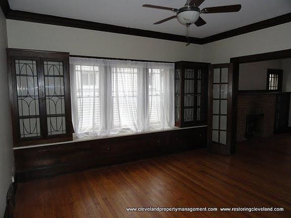 5th image of 317 E 211th St