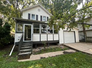 1008 S University St, Normal, IL 61761