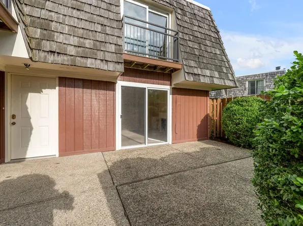 813 Turkey Foot Ct APT 3, Lexington, KY 40502