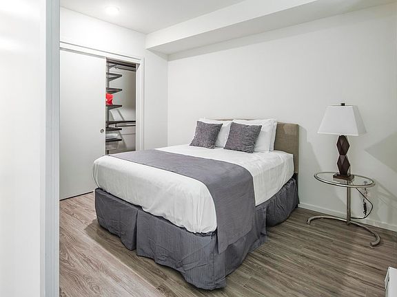 5th image of 7513 SE 27th St #417