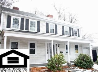 33 Mechanic St, Fitchburg, MA 01420
