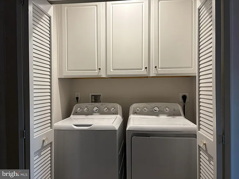 109 Almond Dr — Photo 22