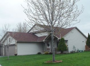 6908 88th Ave N, Brooklyn Park, MN 55445