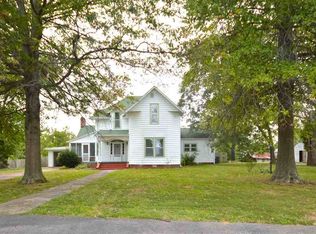 201 S Colonial St, Medina, TN 38355