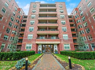 20 Church St APT A23, Greenwich, CT 06830