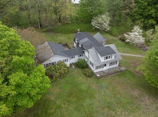 919 Chase Rd, Lunenburg, MA 01462