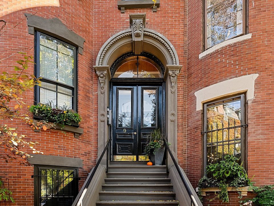1st image of 9 Upton St #2