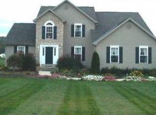 7934 Stewart Rd, Newark, OH 43055