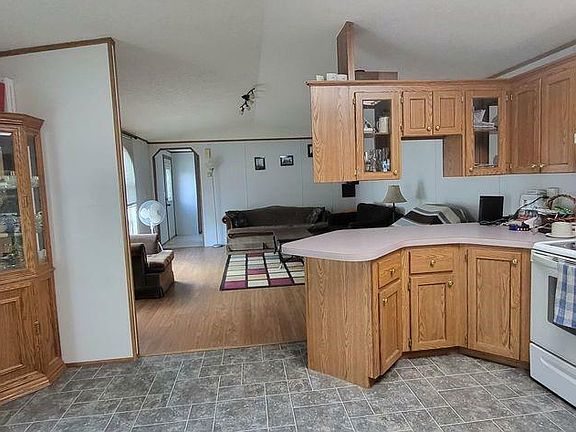 4th image of 222 Wylie Ave