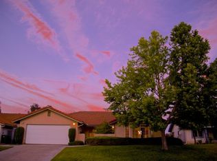 906 Torrey Pines Dr, Paso Robles, CA 93446