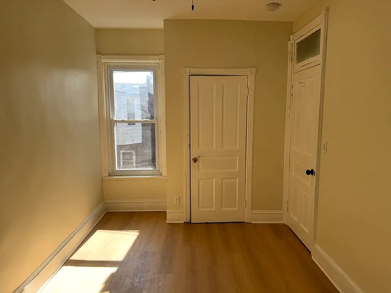 5116 Folsom St — Photo 18