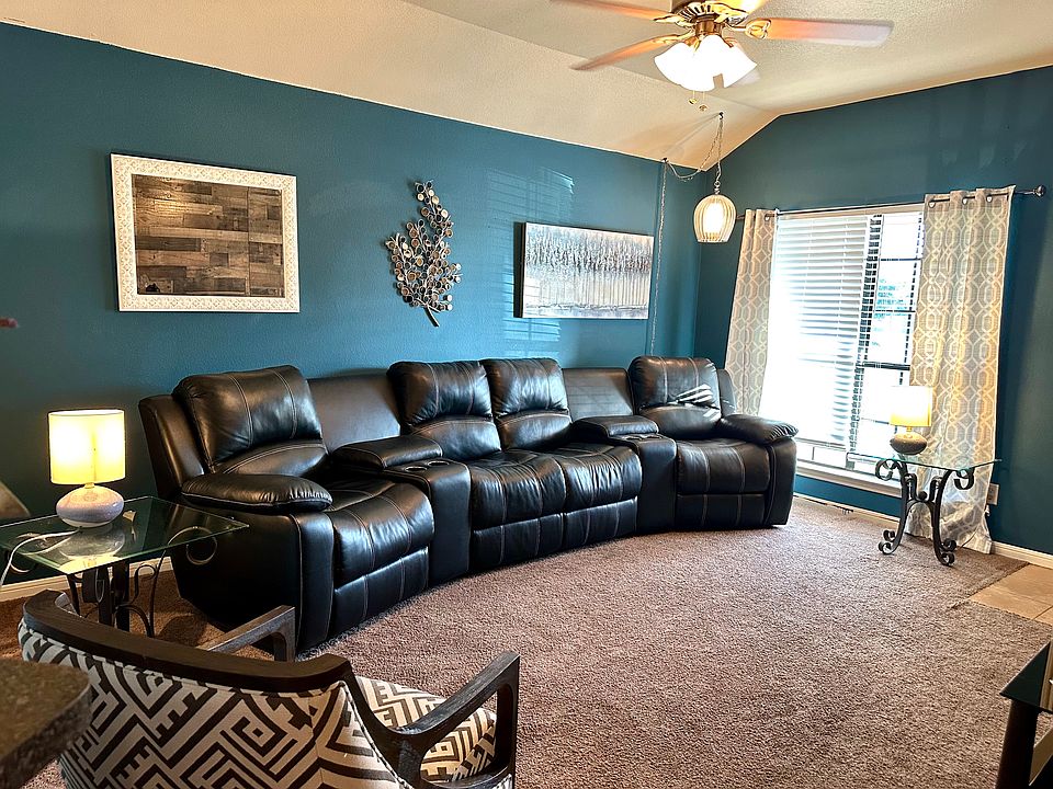 1st image of 1311 Nicholas Cir APT B