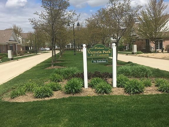 3rd image of 1840 Torrey Pkwy