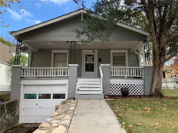 1231 S Hardy Ave, Independence, MO 64052