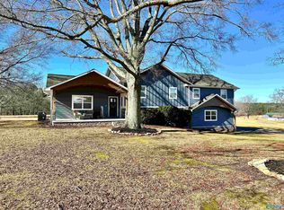 483 Hodges St N, Rainsville, AL 35986