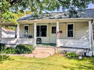 140 S 1st St, Lewiston, NY 14092
