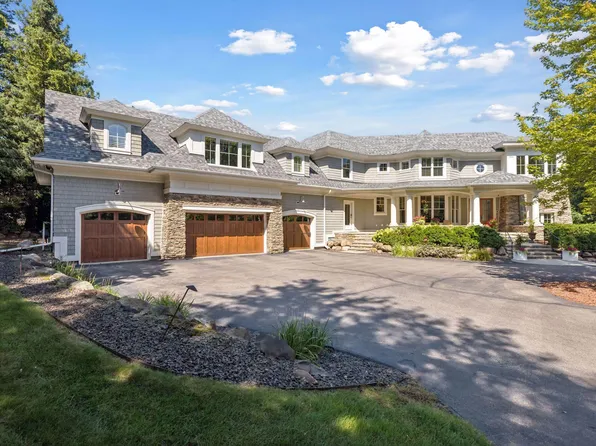 20270 Excelsior Blvd, Shorewood, MN 55331