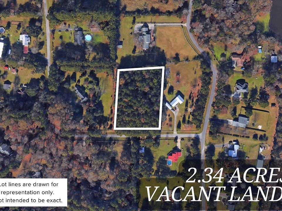 1st image of 102 Sommet Blvd
