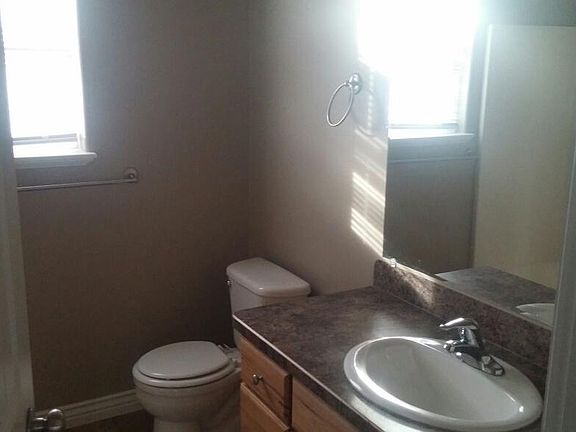 4th image of 1214 N Cornerstone Dr