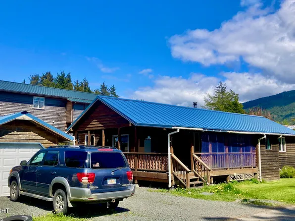 704 Main St, Craig, AK 99921
