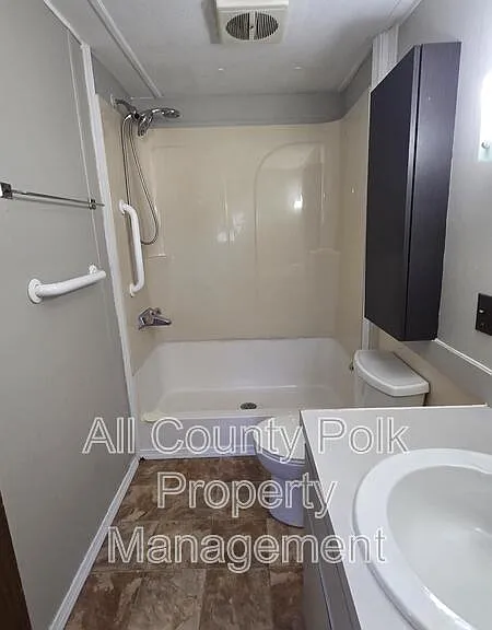 2735 W 10th St #HP-1 — Photo 7
