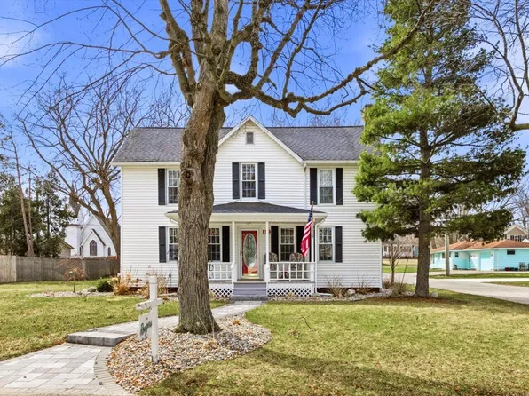 119 Union, Port Austin, MI 48467