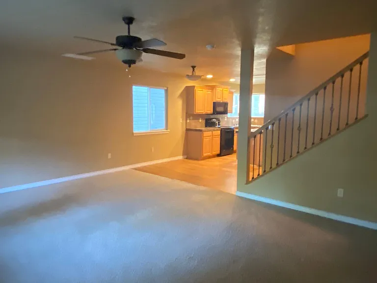 4508 W Brennen St — Photo 2