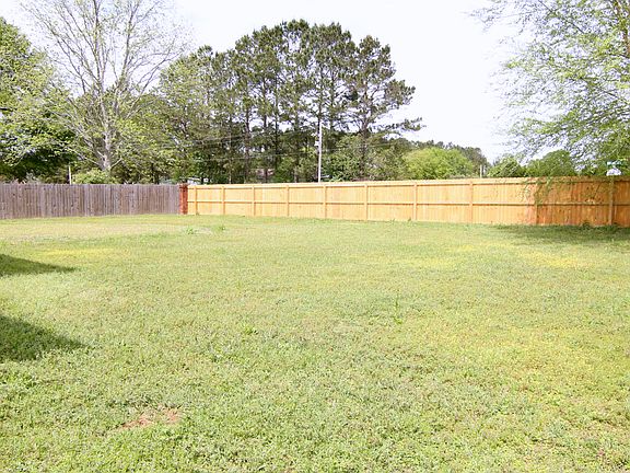Huge Fenced Yard