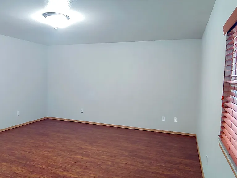 7118 51st Ave NE #6 — Photo 5
